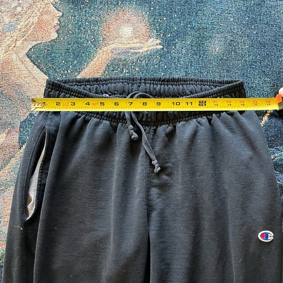 Champion Black Sweatpants SZ L Logo Graphic Joggers Streetwear Athleisure Men’s - Picture 12 of 13